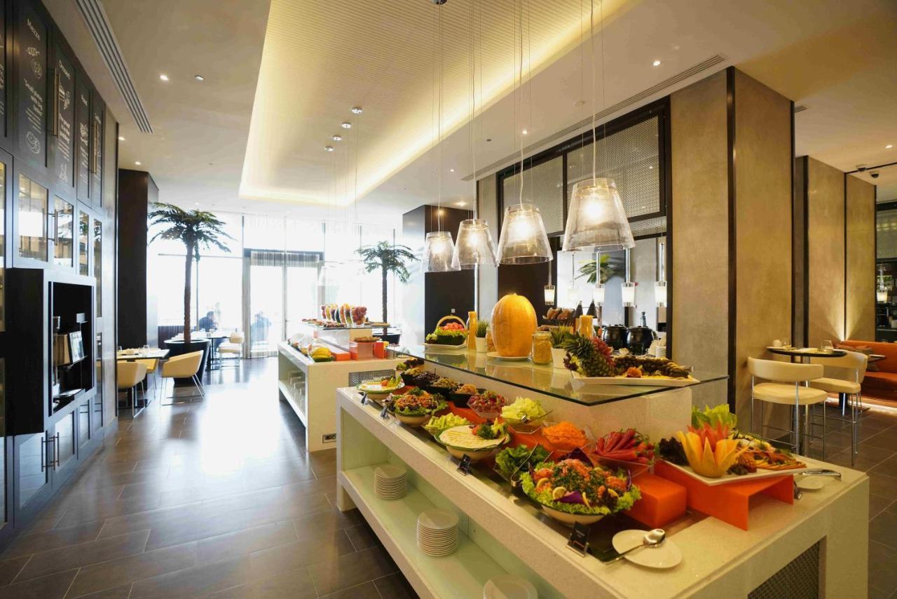 Hotel Centro Corniche Al Khobar By Rotana Esterno foto