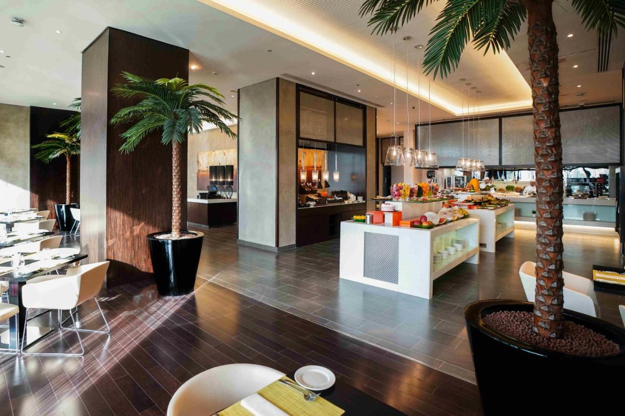 Hotel Centro Corniche Al Khobar By Rotana Esterno foto